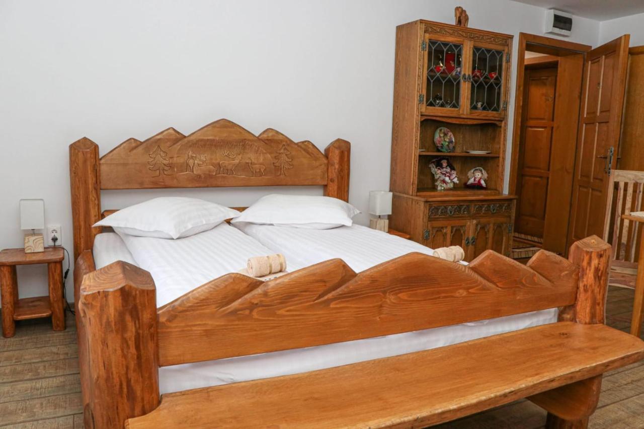 Casa De Oaspeti Kinga'S Crown BaileTusnad Luaran gambar